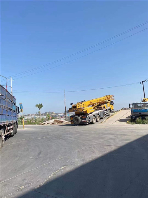 明水县25吨吊车的租赁价格大概是多少？